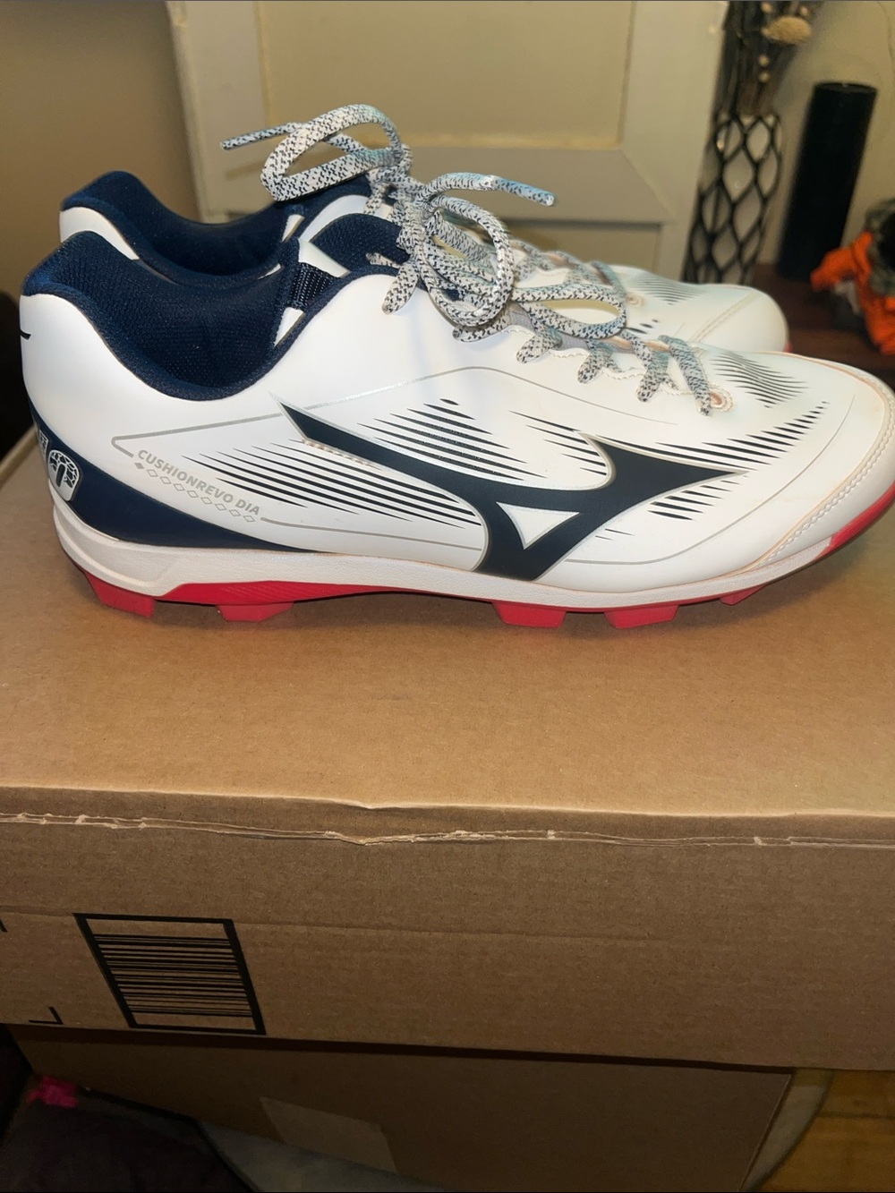 Mizuno White Navy Red Baseball Cleats - Low Top